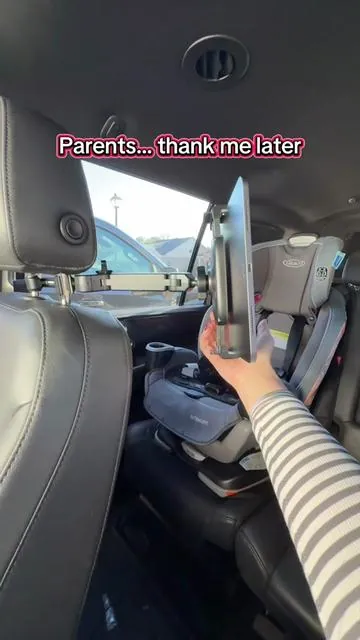 One car gadget I’ll never road trip without 🚗 Kids entertained. Hands free. Peace restored #musthaves #momlife #toddler #tablet #roadtrip 