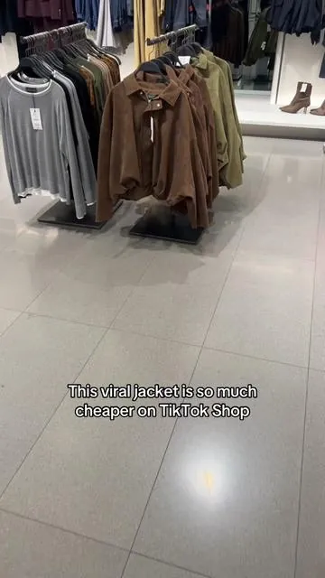 Do not pay that price! The viral bubble hem jacket is a lot less on TikTok Shop! 💚🤎 #jacket #winterclothes #winterfashiontrends #tiktokmademebuyit #tiktokshopholidayhaul 