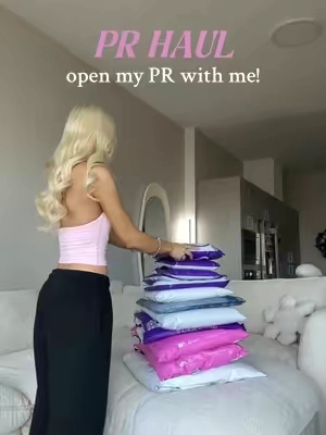let’s open some PR! (mostly clothes) 🩷 #hauls #outfitinspo #haultok #prhaul #outfitinspo @windsorstore @Edikted @Comfrt @Wildflower Cases @FLAUNT Cases @ColourPop Cosmetics @Revice 
