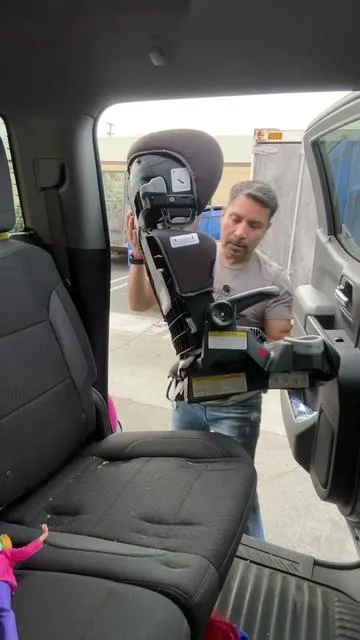 Car seat    #carseat #carseatsafety #carseats #carseatfortoddlers #carseatforkids 