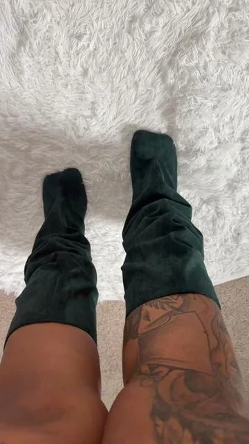 Slouch boots #boot #winterboots #heels 