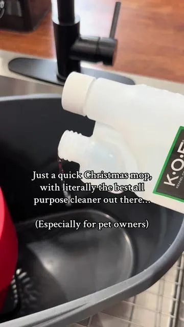 #koecleaner #kennelodoreliminator #moppingfloors #cleaningtiktok #tiktokshopholidayhaul 