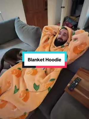 Coolest invention ever.. #blankethoodie #wearableblanket #hoodieblanket #tiktokshopholidayhaul #tiktokshopcreatorpicks 