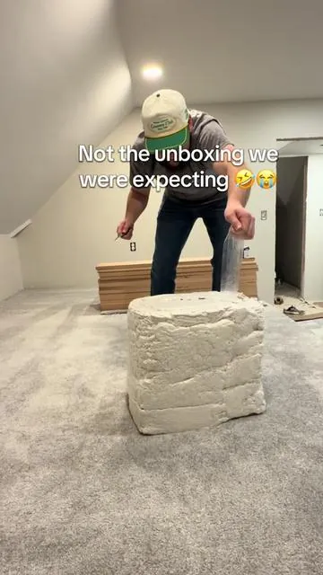 Still fighting for my LIFE ☠️☠️ .. yes I know instructions say give it 48 hours but we thought it was going to spring open 🤣 #bonelesscouch #tiktokcouch #smallcouch  