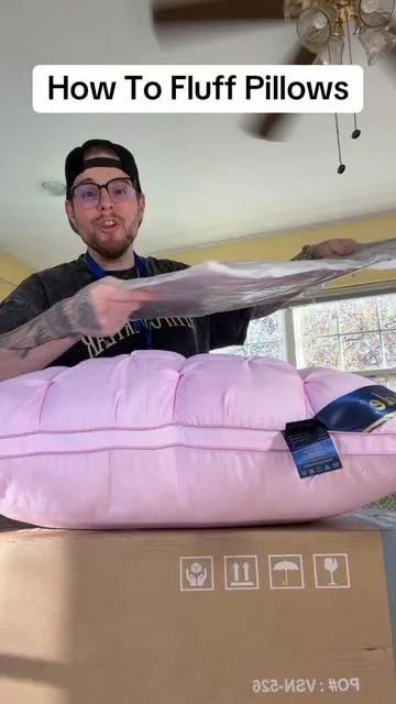 How to fluff your pillows! #HotelPillows #LuxuryPillows 