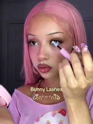 Bunny lashes from @OKAYLOVE #lashclusters #tutorial #pinkhair #fypシ 