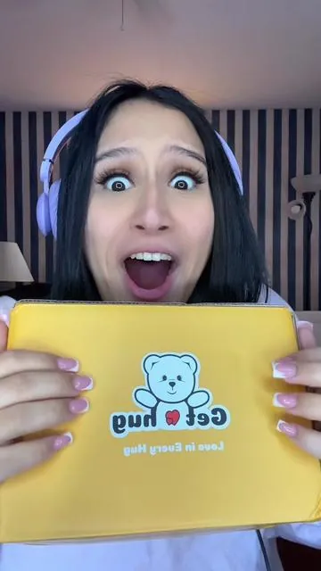 SHOULD WE KEEP HIS NAME AS MR. BEARY??? 🧸 THANK YOU @Getahug.co FOR ANOTHER AMAZING PLUSHIE!!! ❤️ #asmrfairy #asmr #unboxing #foryoupage❤️❤️ #getahugco 
