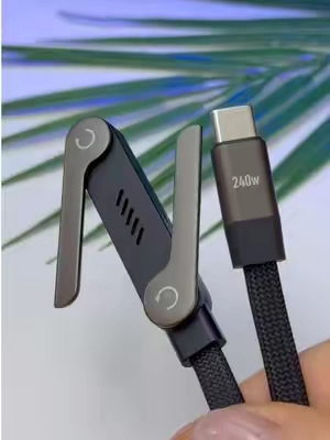 Los cables reforzados son compatibles con carga rápida PD/QC. Las almohadillas de silicona evitan que se deslice. La bisagra activada por gravedad se mantiene súper estable en escritorios o camas. Perfecto para el trabajo y para cuando vas en camino. TechGadgets #charger #phonecharger #christmasgiftideas