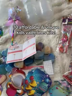 10 valentines for kids classroom gifts! #valentines #ValentinesDay #kidsvalentines #slime #classroomgifts Valentine’s Day gifts for kids, kids valentines ideas, valentines for kids, cute kids classroom valentines 