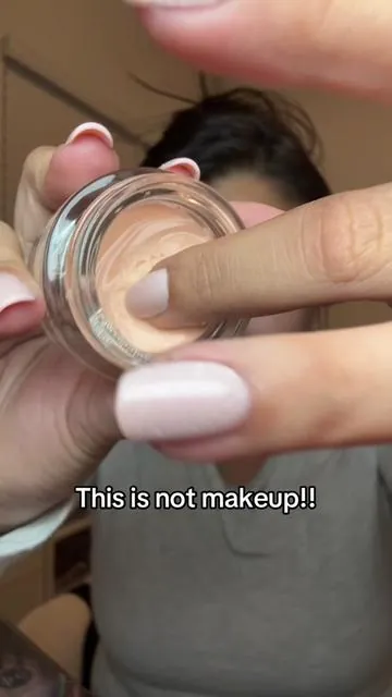 @Dr Melaxin Official eye cream that gets rid of dark circles #drmelaxin #drmelaxincemenrete #darkcircles #darkundereye 