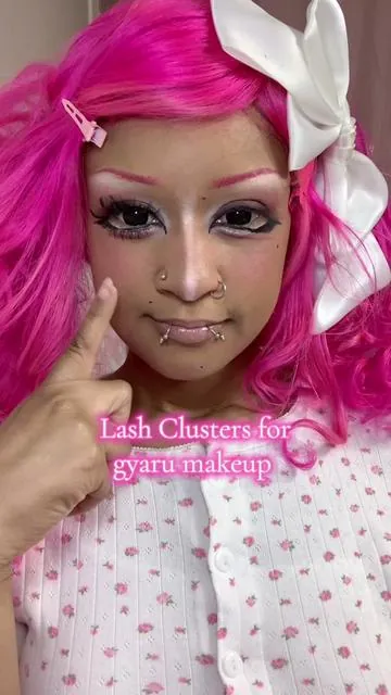 I got these with a wig & I wanted to see if they’d work with gyaru <3 #gyaru #平成ギャル #pinkhair #lashclusters 