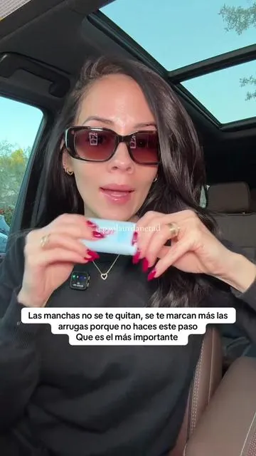 Te protege la piel y no arde los ojos y no deja residuos #sunscreen #spf50 #protetorsolar #tiktokshopcreatorpicks #cuidadodelapiel 
