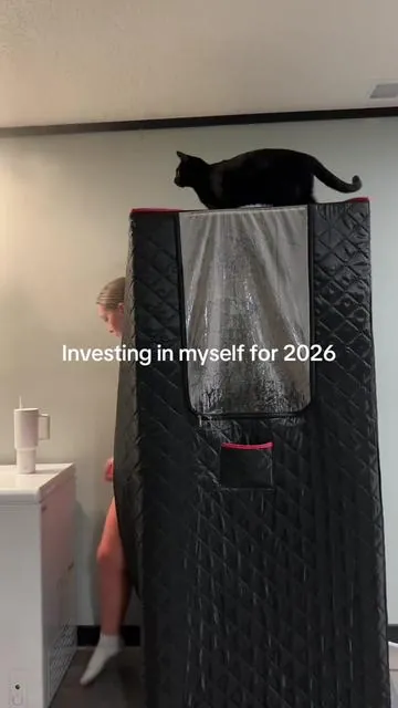 Oh! And it’s a cat tree 🤷🏼‍♀️ #tiktokshopcreatorpicks #newyearnewme #newarrivalssurge #newyearsresolution #gymaccessories 