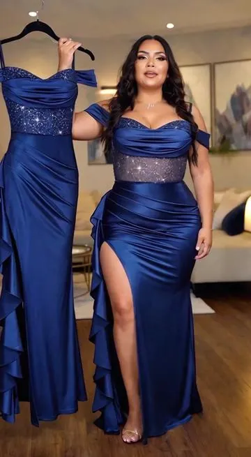 When shimmering sequins meet delicate lace, they outline your perfect figure, making you the center of attention.#elegantstyle #EveningDress #elegantdress #perfectdress #dazzling 