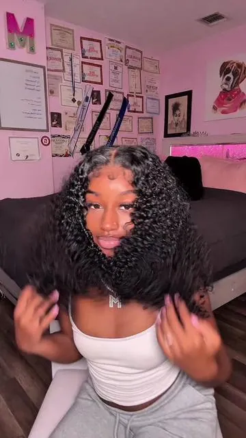 Why is this wig so thick?? And so cheap??😍 wig from @MENGLLE HAIR  - - - - #mengllehair #gluelesswig #tiktokshopholidayhaul #curlyhairstyles #burmesecurlyhair 