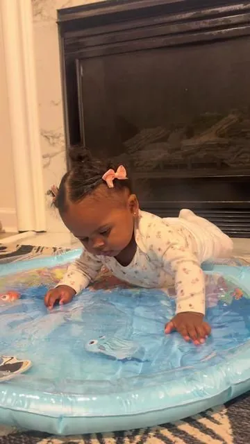 Tummy time 🐠💞 #fyp #holidayhaul 