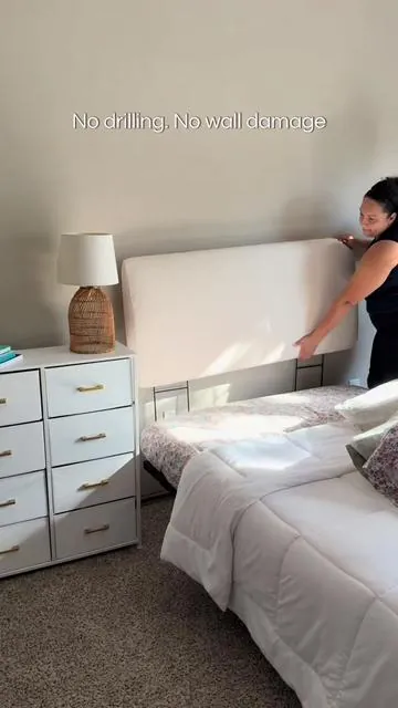 An easy upgrade that completely changed the vibe#bedroomupgrade #roomasthetic #homefinds #renterfriendly #hometok 