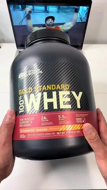 Si quieres ganar masa muscular, esta es la mejor proteína. #gym #workout #protein #optimumnutrition #wheyprotein 