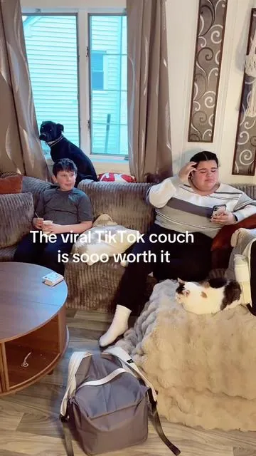 #couch #cloudcouch #sectional #livingroomdecor #cozyathome 