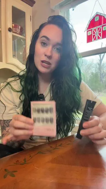 Cavegirl want me show how me get me at cave nail last two week. We finally find nail glue last. Me no even use superglue anymore. 