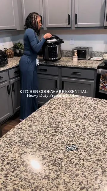It’s time to get a pressure cooker 👩🏾‍🍳🥘 #pressurecooker #cookinghacks #kitchengadgets #tiktokshopcreatorpicks #electricpressurecooker 
