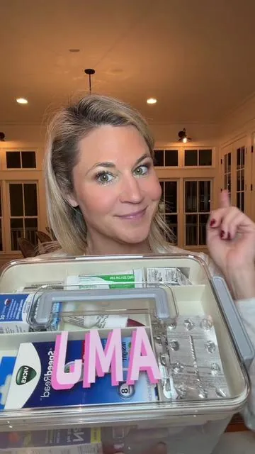 Replying to @Andrea Simpson let’s take inventory of my daughters medicine box from her dorm after her first semester in college! #dorm #medicinebox #medicine #haul #dormhaul 