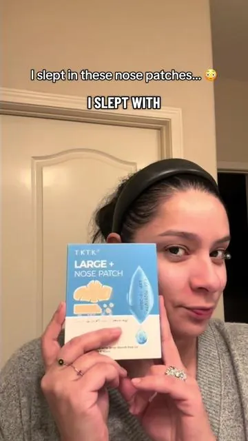 I tested these XL hydrocolloid nose patches overnight and the results were shocking 😳 They’re designed to absorb oil, gunk, and buildup while you sleep - and seeing what came out in the morning was wild. If you deal with clogged pores or nose congestion, these are worth trying. Tap the cart to shop 💛  #PoreCare #NosePatches #HydrocolloidPatch #Skincareroutine #Pimplepatch @tktk_pimple_patches 
