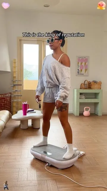 Tap into my live stream to get yours now!!!🥰🥰 #Merach #fitness #vibrationplate