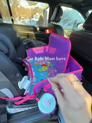 Car rides just got 100x easier #carseat #caractivities #traveltipsandtricks #toddlerfinds #kidstravel 