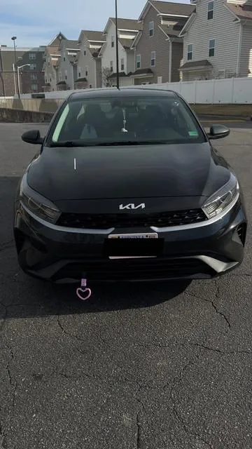 Pink car essentials 🎀 if it’s not linked here it’s on my Amazon store front (link in bio ) #blackgirlluxury #caraccessories #essentials #blackgirl #musthaves 