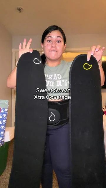 Extra support to take your workout to the next level has never been easier thanks to the Sweet sweat XC waist trainer! #sweetsweat #sweetsweatwaisttrimmer #sweetsweatextracoverage #extracoverage #workout 