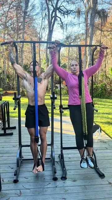 Anyone can now do pull ups! No matter how heavy you are. The new 5 band is amazing. My mom can’t do any pull ups but when she steps into the band she can now do 8-12 clean pull ups. This has been helping her get stronger and practice the form without injury. We got both of these bands right here on TikTok Shop. I would highly recommend them to you. The link is in the bottom left corner of the video! #pullups #workoutchallenge 