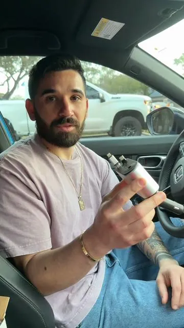 Cargador y ambientador retráctil inteligente para coche carga rápida y incluye 6 perfumes de 10 ml #auto #tips #paratiiiiiiiiiiiiiiiiiiiiiiiiiiiiiii #olor #tiktokshop 