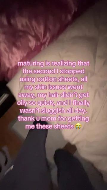Best decision ever #bedset #frizzyhair #skincare #acne #foryou 