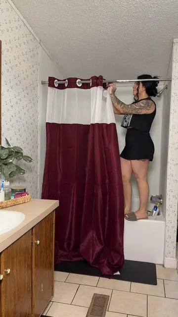 Cortina doble para baño #cortinasparabaño #cortinadebaño #bathroomcurtain #cortinasdebaño #bathroomdecor 