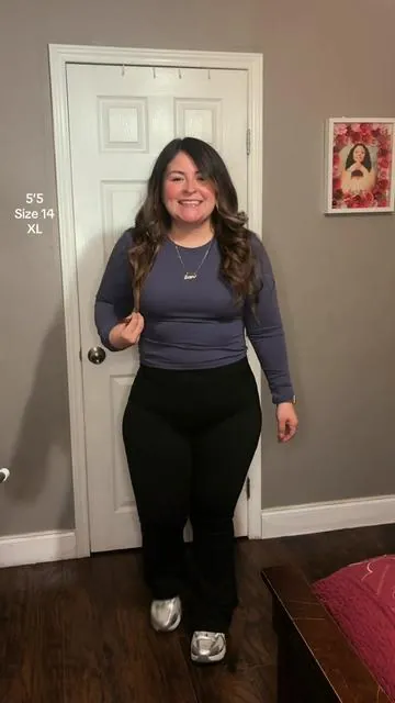 Young Señora  Gym OOTD Edition The best leggings to workout in while looking cute 💁‍♀️ #halara #halaraleggings #halaraactivewear #halarashapingleggings #shapewear @Halara_official 