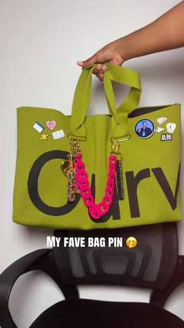 My fav bag pin is digital 🤭 now I can broadcast my fave memes on my bag 😂😂😂😂 #tiktokshopcreatorpicks #bagpins #digitalbadge 