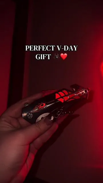 🕷️❤️ #fypシ #spiderman #valentinesdaygift #pocketknife #valentinesdaygift 