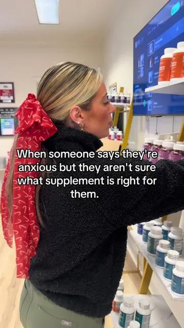 Feeling on edge? 🧠✨ L-Theanine Gummies help support a calm, relaxed state by promoting balanced brain activity — so your mind feels less wired and more at ease. No sedation. No fog. Just gentle support when stress feels loud. Great for busy days, racing thoughts, or winding down without checking out. 🔬 Science-backed ingredients 🍓 Easy, great-tasting gummies #BrainMD #LTheanine #CalmMind #StressSupport #AnxiousnessRelief   @Dr. Jessica Propes @BrainMD 