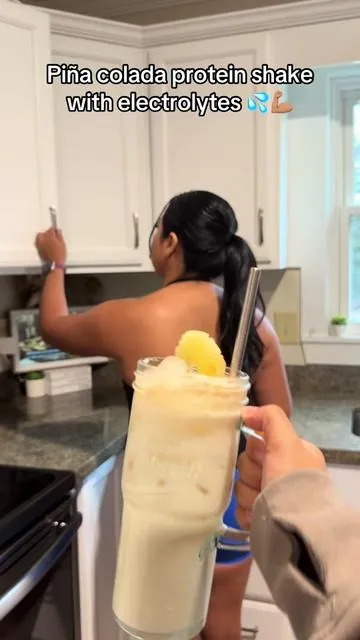 #tastesalud #pinacolada #electrolytes #shoplatinowned 