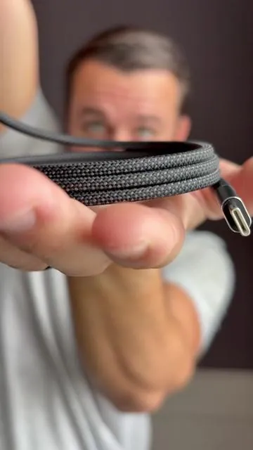 One of the coolest chargers ever! #phonecharger #charger #cable #tiktokshopcreatorpicks 