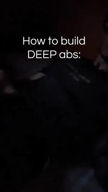 2 elite all time exercises for ab growth. Follow for more 🤝 #shreds #gym #athomeworkout #abworkouts #abrollers 