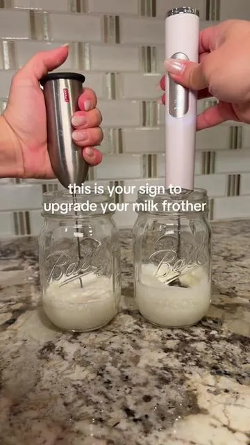 Can’t believe I get THIS much froth with regular whole milk 🤯  #milkfrother #bestmilkfrother #coldfoam #electricwhisk #TikTokCreatorSearchInsightsIncentive 