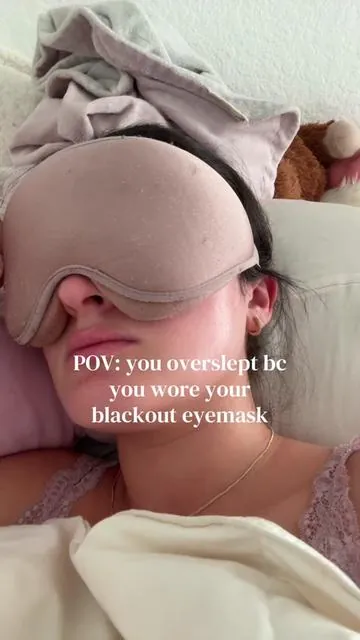 Cheap, free shipping, ensures deep sleep, doesn't touch the lashes, blocks out ALL light 🫶🏼🫶🏼a girls best friends #sleepingeyemask #deepsleephelp #eyemaskforlashes 