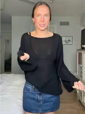 loove this sweater!! I got a size small