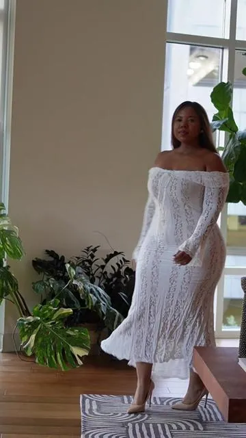 Body hugging off the shoulder white dress  Height: 5’6, Bust: 42, waist: 34, hips: 54 Wearing: large  #bodyhuggingwhitedress #whitedress #dress #tiktokshopcreatorpicks 