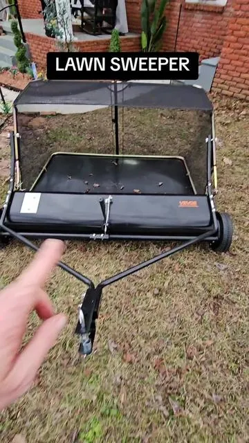 VEVOR 52" TOW BEHIND LAWN SWEEPER, LARGE 26 CU FT BASKET, ADJUSTABLE HEIGHT, HEAVY DUTY LEAF AND GRASS COLLECTOR WITH DUMPING ROPE. #lawnsweeper #yardwork #tiktokshopcreatorpicks #tiktokshopholidayhaul #tiktokshopjumpstartsale @VEVOR Store @Haidee_Collab @CreatorCollab_Mabel 