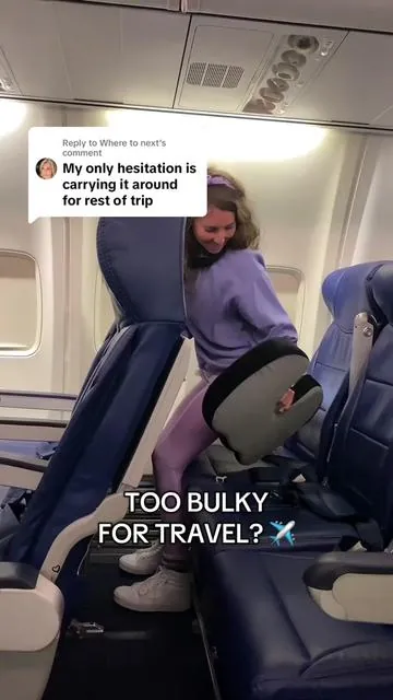 Replying to @Where to next Too bulky to travel with? I’ll put the foldable seat cushion to the comfy test for ya! ✈️💺🫶 #travelhacks #travelmusthaves #traveltips #comfilife #comforthack @comfilife_official 