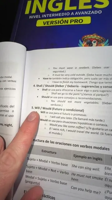 Este combo de estos dos libros es exactamente lo que necesitas para aprender inglés. Si realmente quieres aprender inglés, es para ti! #aprenderingles #inglesfacil #inglesrapido #idiomas #tiktokshopfinds 