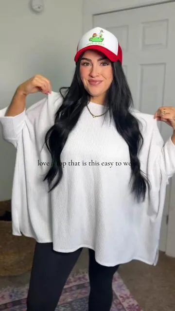 & looks good on everyone!! #womensfashion #oversizedtop #ootd 